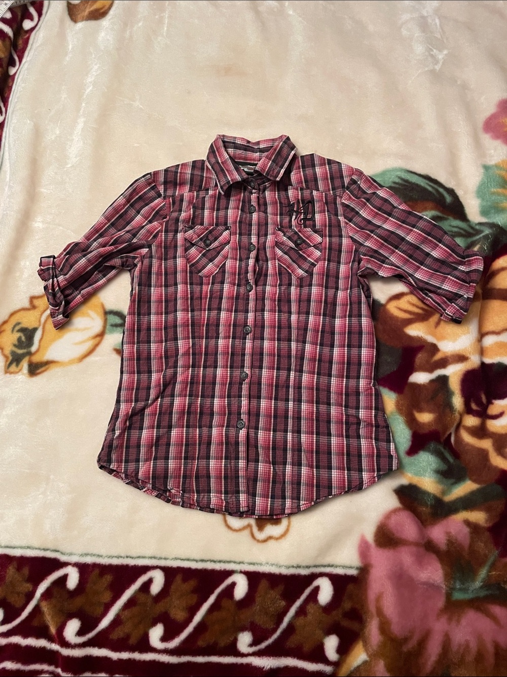 Harley Davidson Women’s Size XS Red and Black Plaid Button-Up Shirt